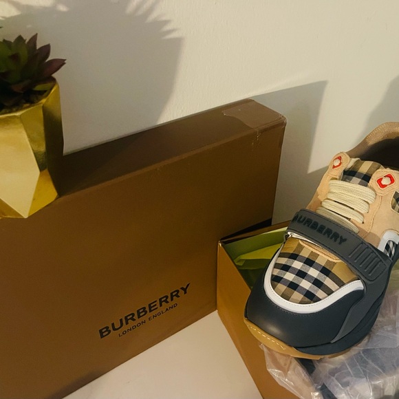 Men’s Burberry Sneakers - Black, Tan, and Red LIKE NEW! - Picture 1 of 5